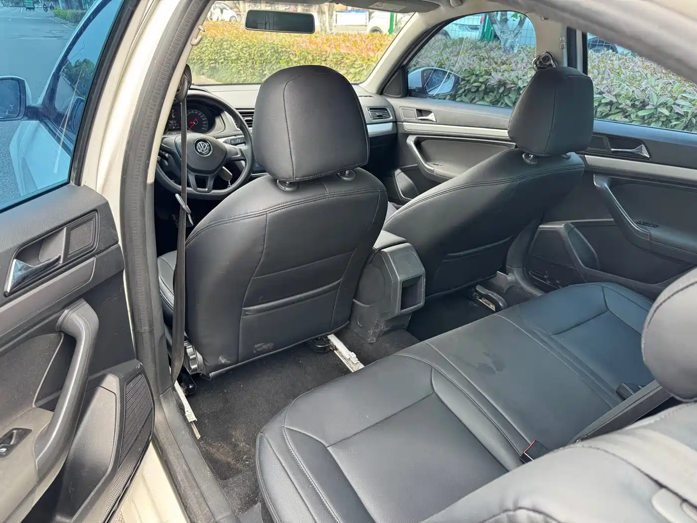 Volkswagen Lavida 2017 1.6L Automatic Trend Edition фото 15
