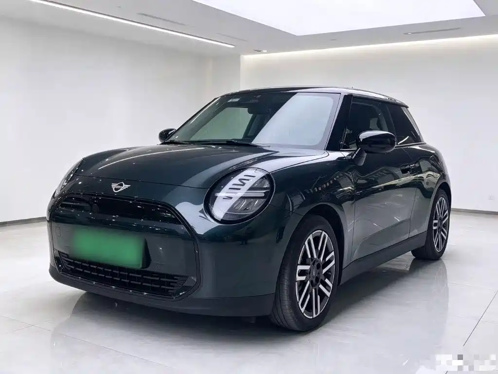 2025 MINI Electric MINI COOPER