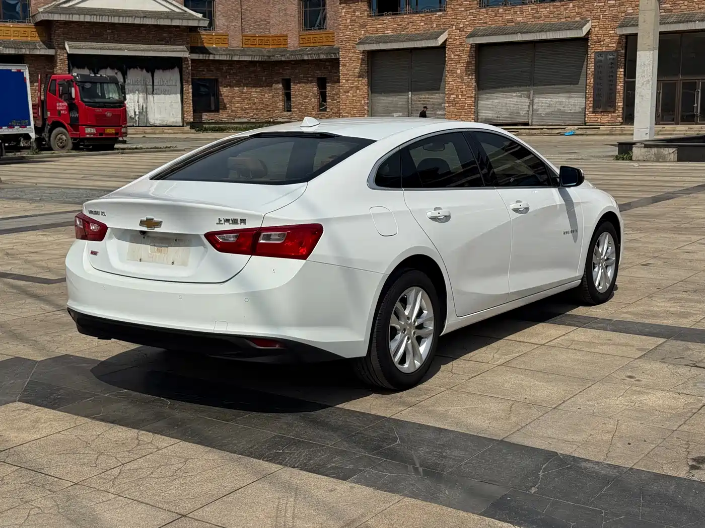 Chevrolet Malibu XL 2017 1.5T Auto Sport Edition фото 9