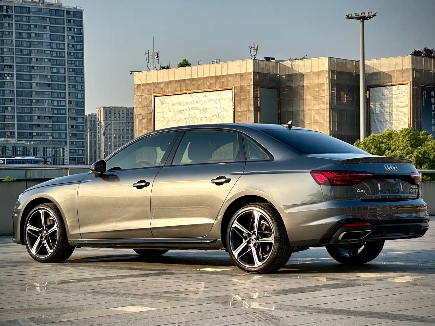 Audi A4L 2024 40 TFSI Luxury Dynamic фото 8