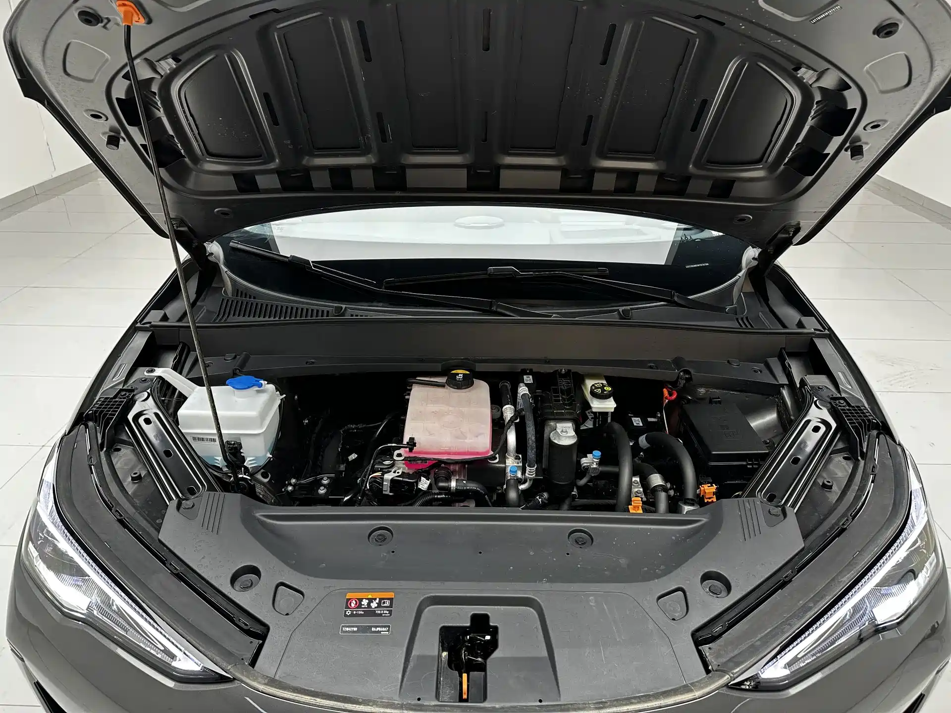 Фото 17 - Geely Galaxy Galaxy E5