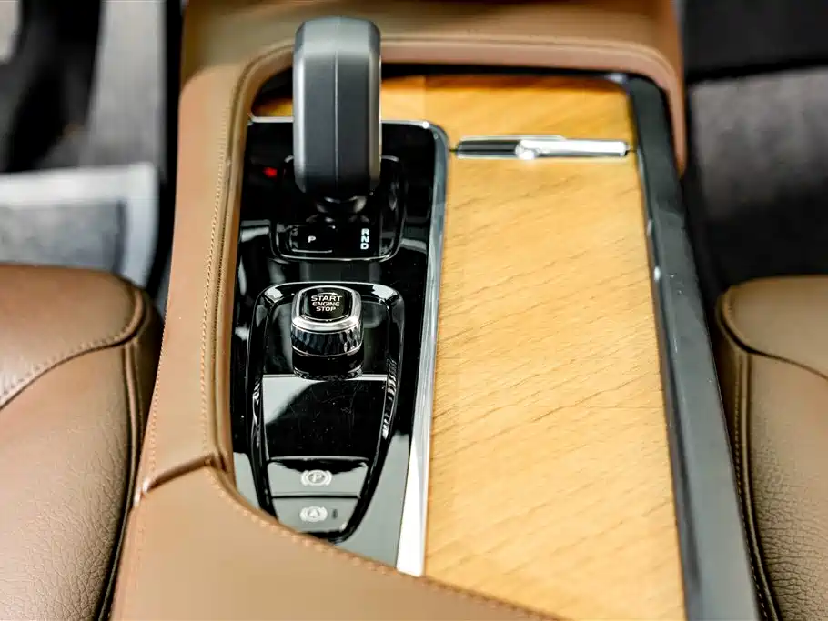 Volvo S90 2025 2025 B5 Zhiyi Luxury Edition
