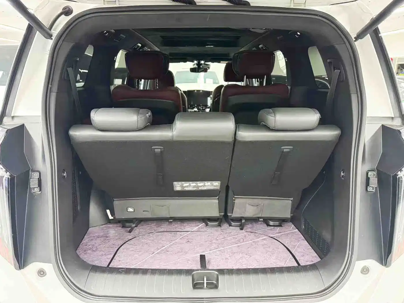 GAC Trumpchi Trumpchi M8 2023 Model Master Series 400T Ultimate Edition фото 25