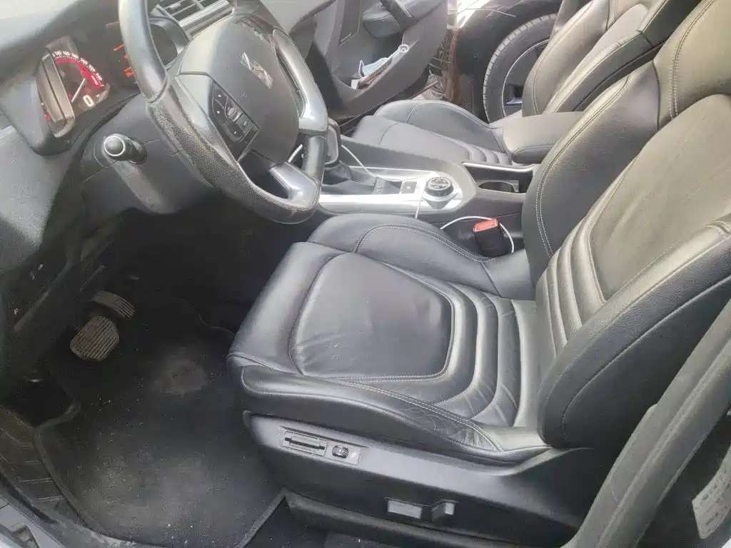 DS 6 2017 2016 1.6T Luxury THP160
