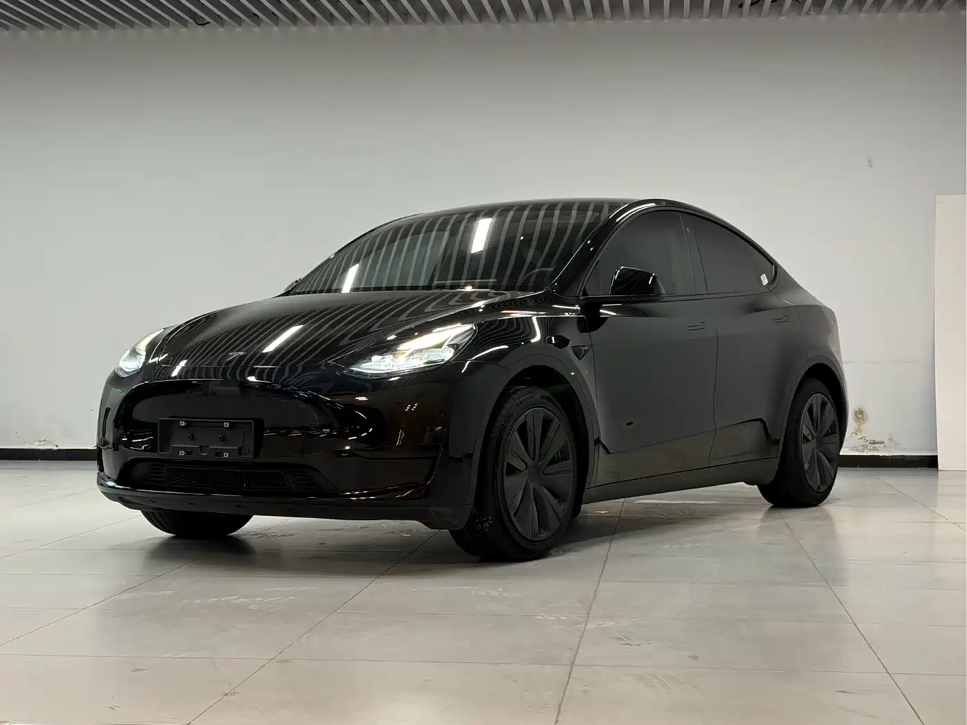 Tesla Model Y 2022 Facelift Rear-Wheel Drive Version