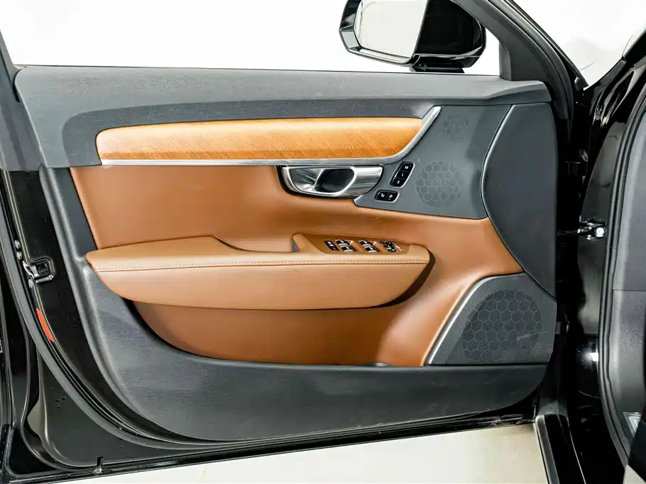 Volvo S90 2025 2025 B5 Zhiyi Luxury Edition