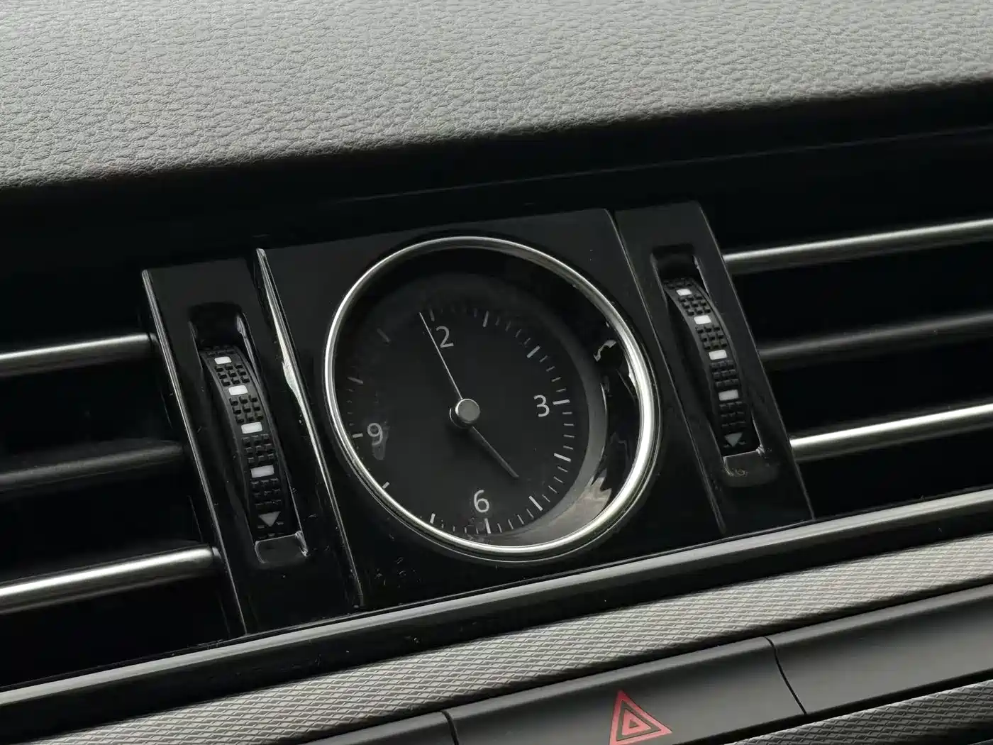 Volkswagen Magotan 2020 330TSI DSG Luxury фото 10