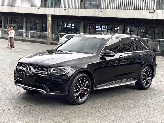Mercedes-Benz GLC 2021