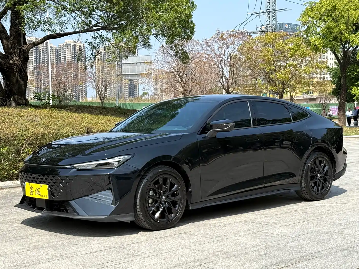 CHANGAN UNI-V
