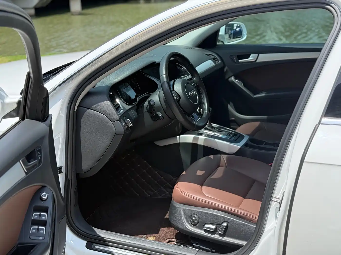 Audi A4L 2016 35 TFSI Automatic Standard фото 9