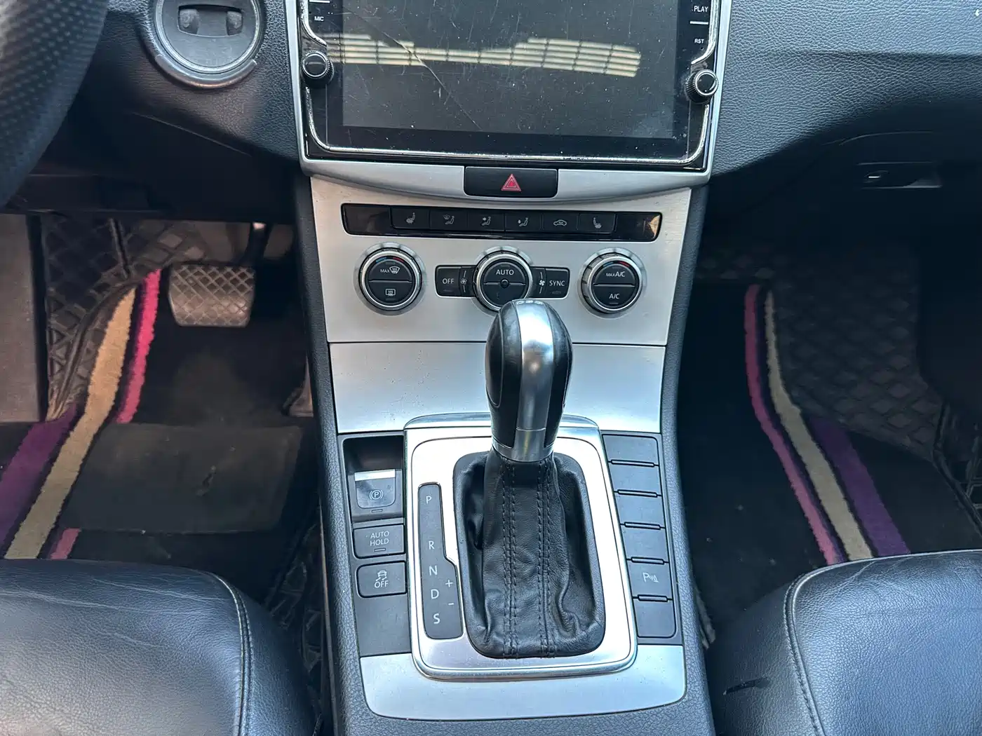Volkswagen Magotan 2012 Facelift 1.8TSI Luxury фото 8