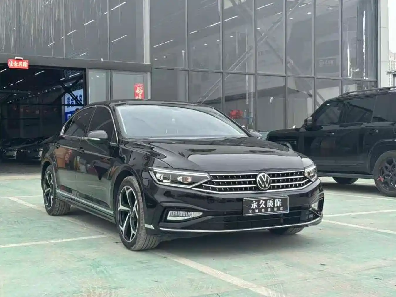 Volkswagen Magotan 2023 2 Million Units Anniversary Edition 330TSI DSG Leading Type фото 2