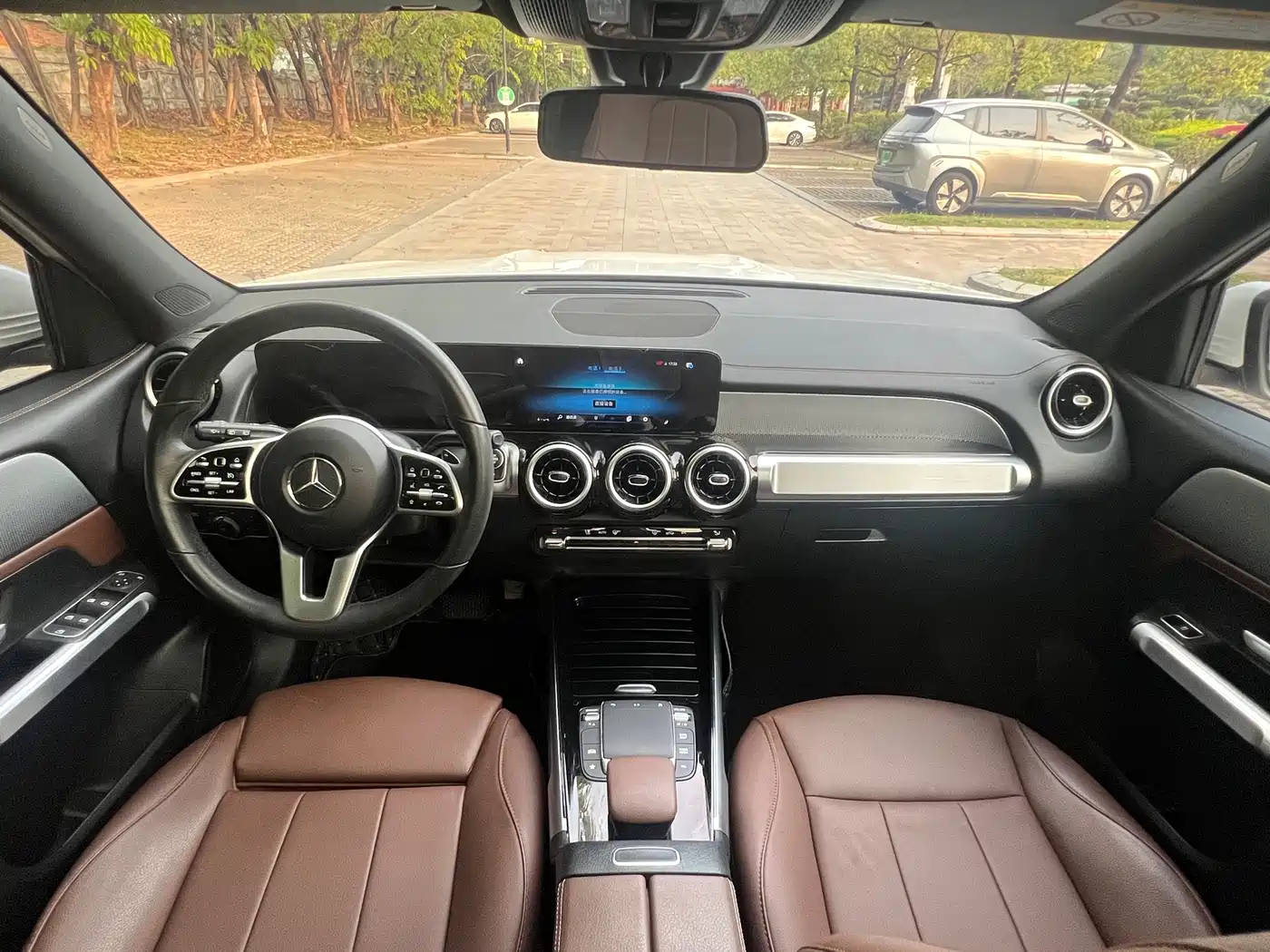 Mercedes-Benz GLB 2023 GLB 220 Dynamic фото 9