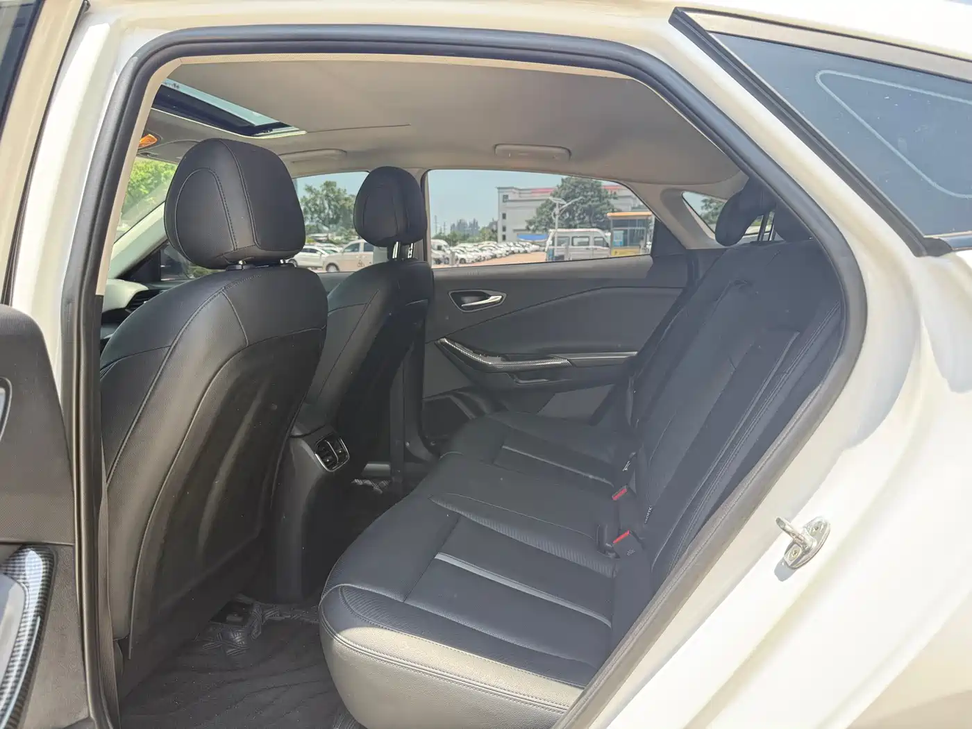 Hyundai Fista 2021 280TGDi Luxury Sport Dynamic Edition фото 8