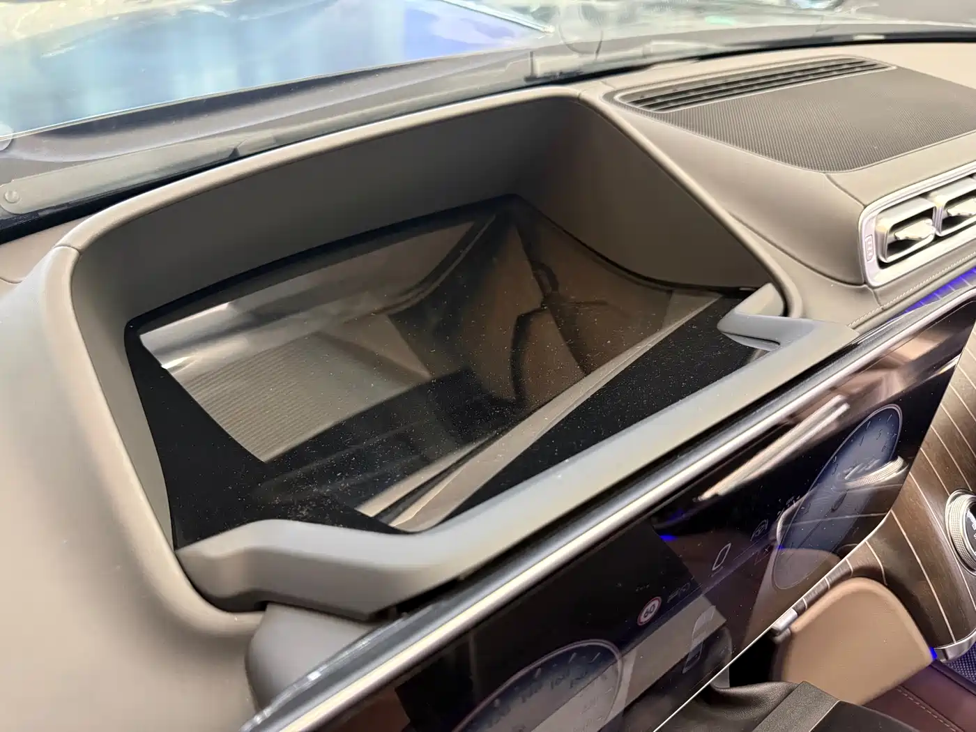 MERCEDES-BENZ MAYBACH S CLASS