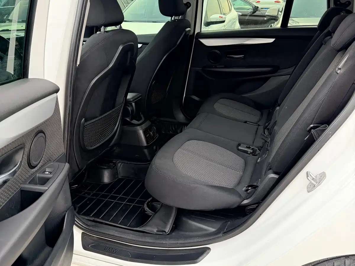 BMW 2 Series Gran Tourer 2015 218i Leading фото 7