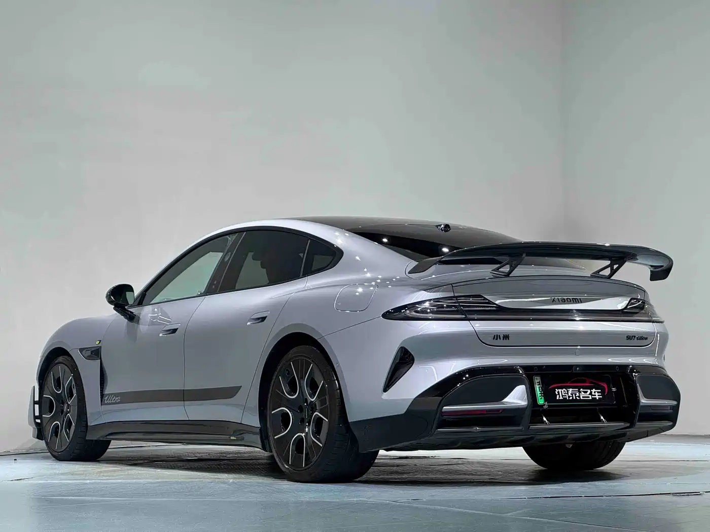 XIAOMI CAR XIAOMI SU7 ULTRA