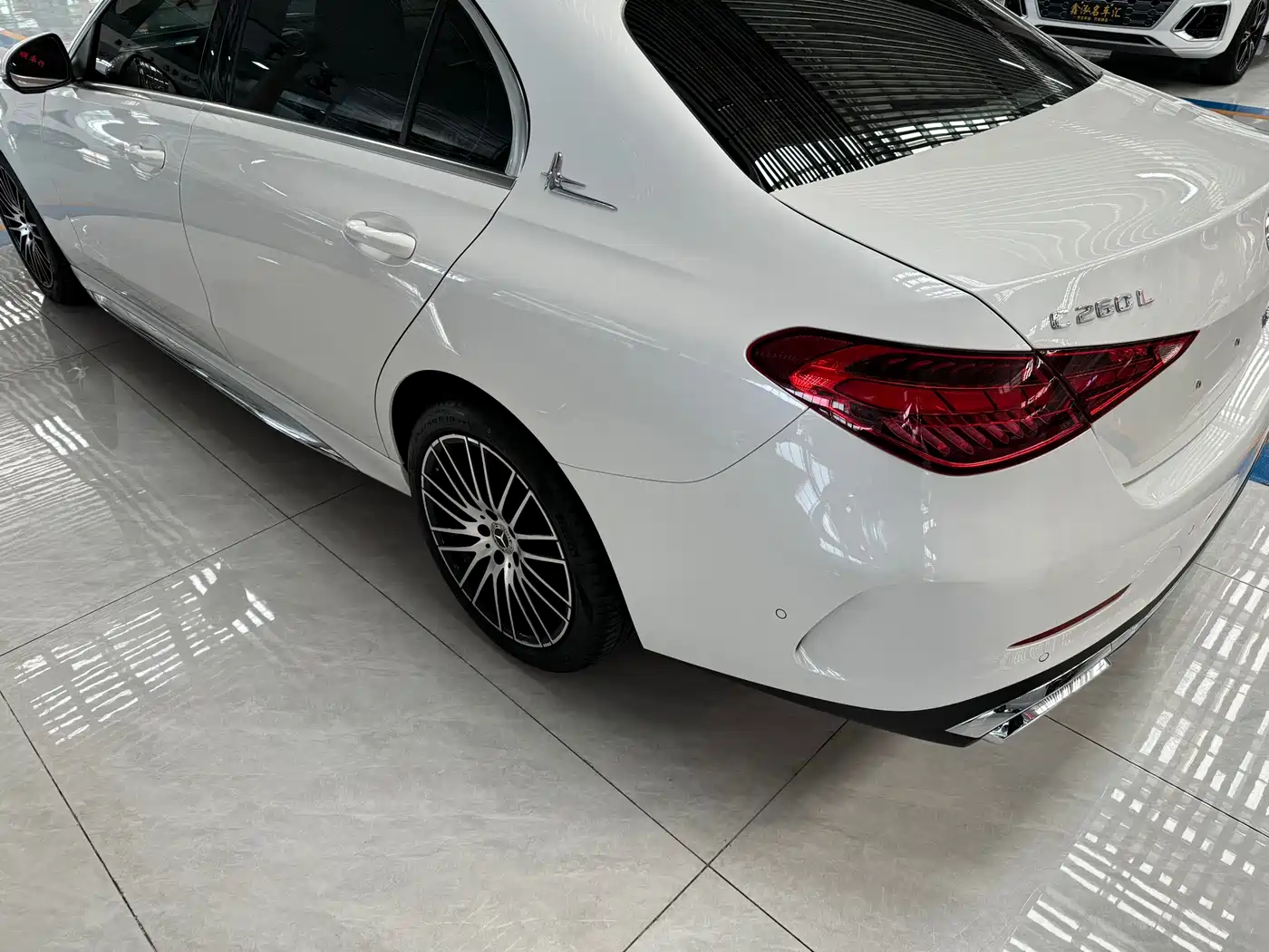 MERCEDES-BENZ C CLASS