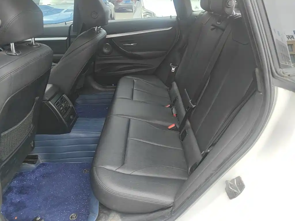BMW 3 Series GT 2021 2020 320i M Sport Package