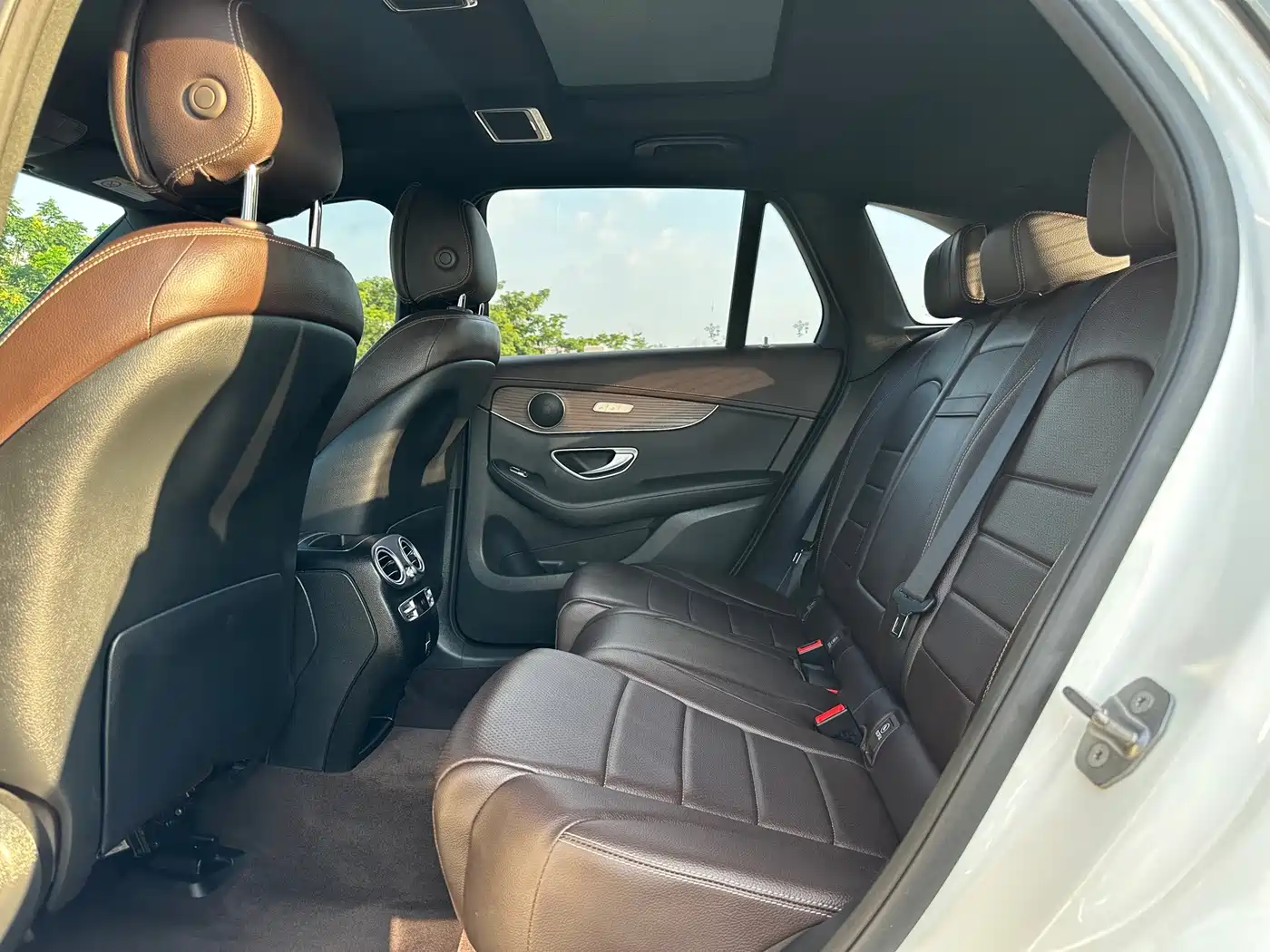 Фото 6 - Mercedes-Benz GLC