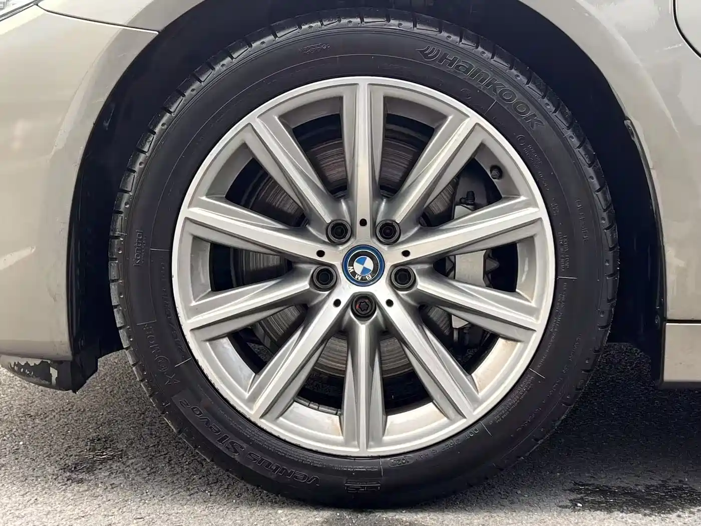 BMW 5 Series New Energy 2018 530Le Luxury Package фото 8