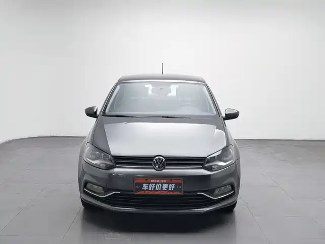 Volkswagen Polo 2014 1.4L Manual Trend Edition — фото 3