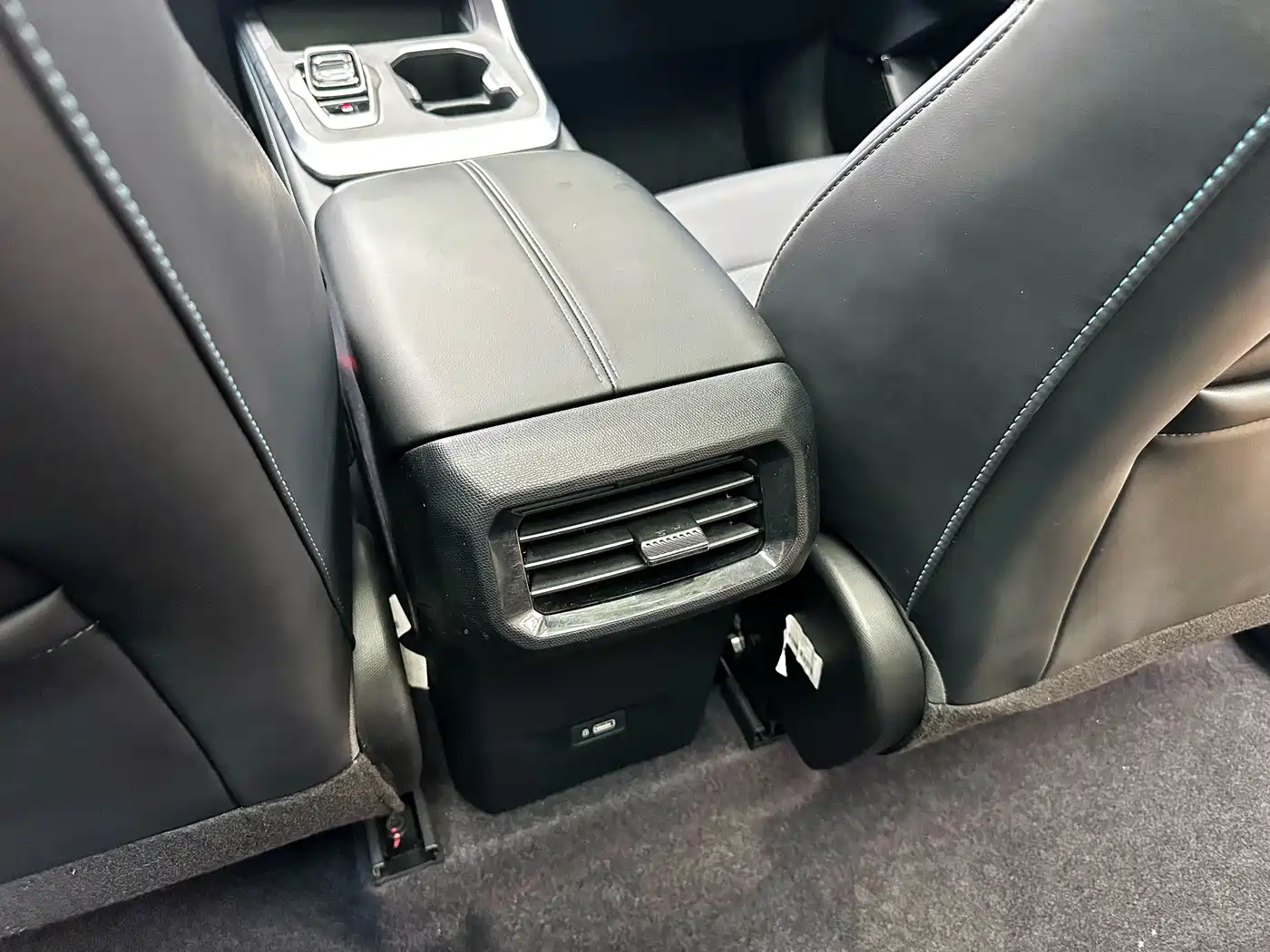 GAC Trumpchi Trumpchi GS3 2023 Shadow Speed 270T Power Enjoyment Edition фото 18