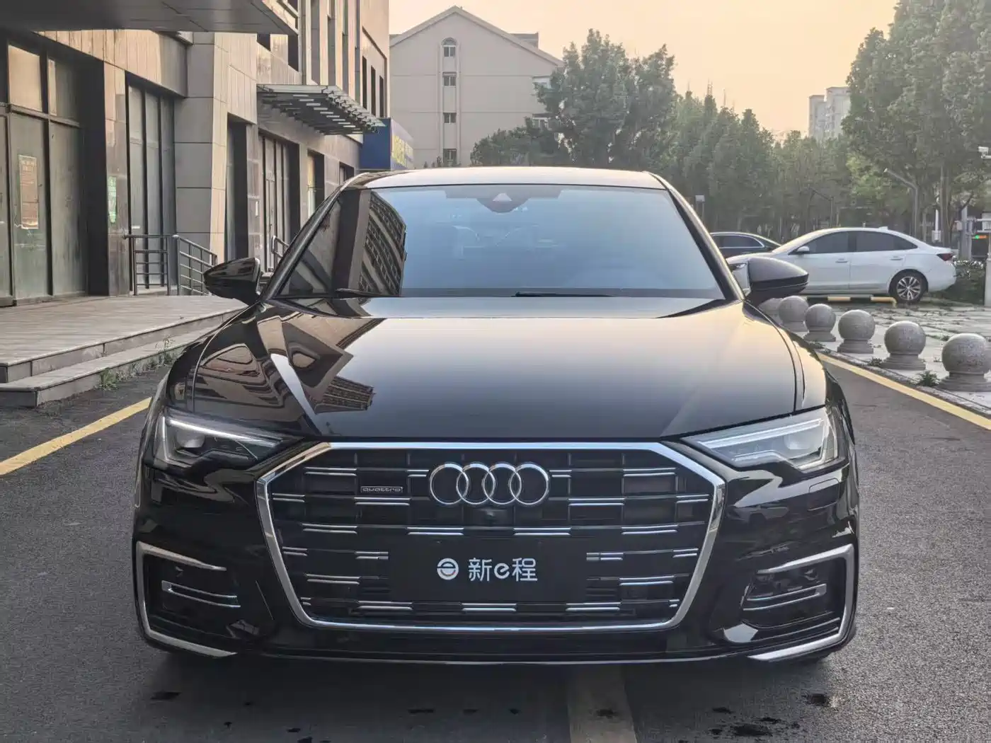 Audi A6L 2024 45 TFSI Premium Dynamic фото 2