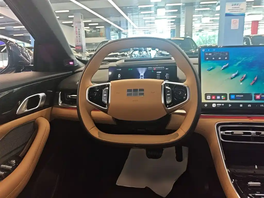 Geely Galaxy Galaxy A7 2025 EM-i фото 11