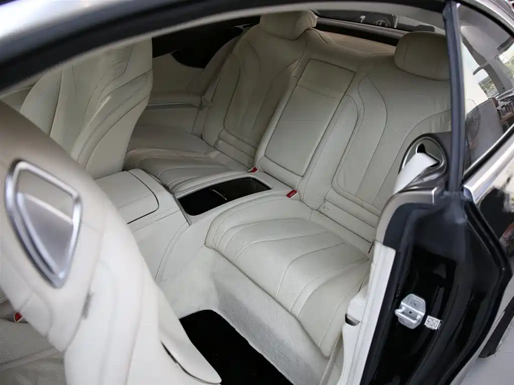 Mercedes-Benz S-Class 2017 S 400 4MATIC Coupe фото 6