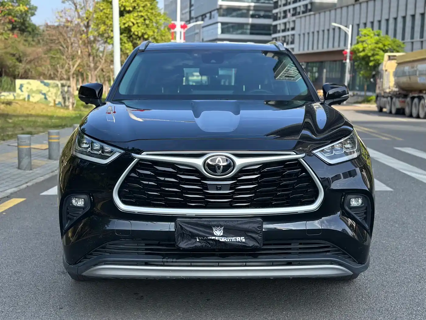 Toyota Highlander 2024 2.5L Smart Hybrid 2WD Elite 5-seater фото 3