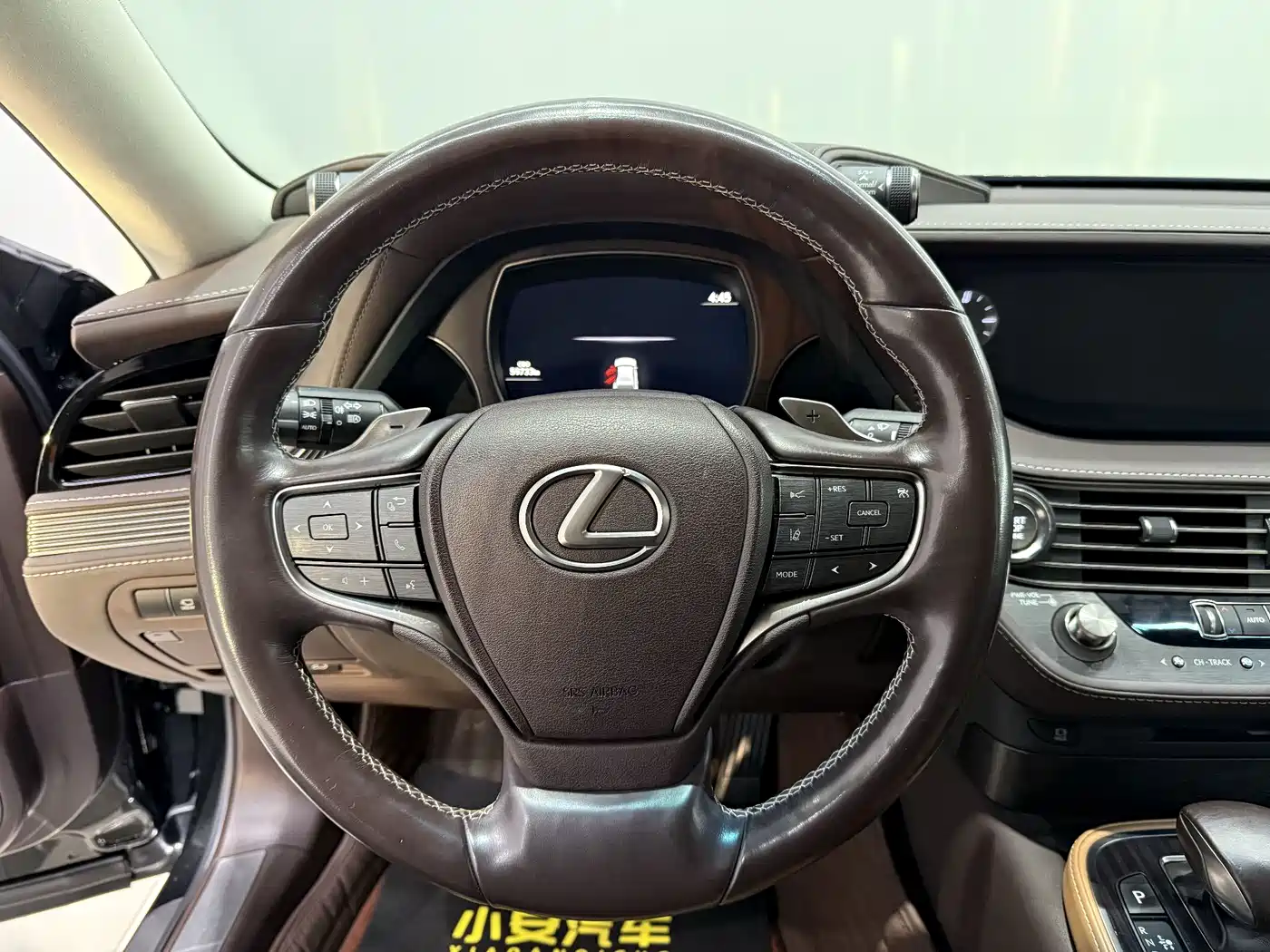 Lexus LS 2018 350 Excellence Edition China V фото 14