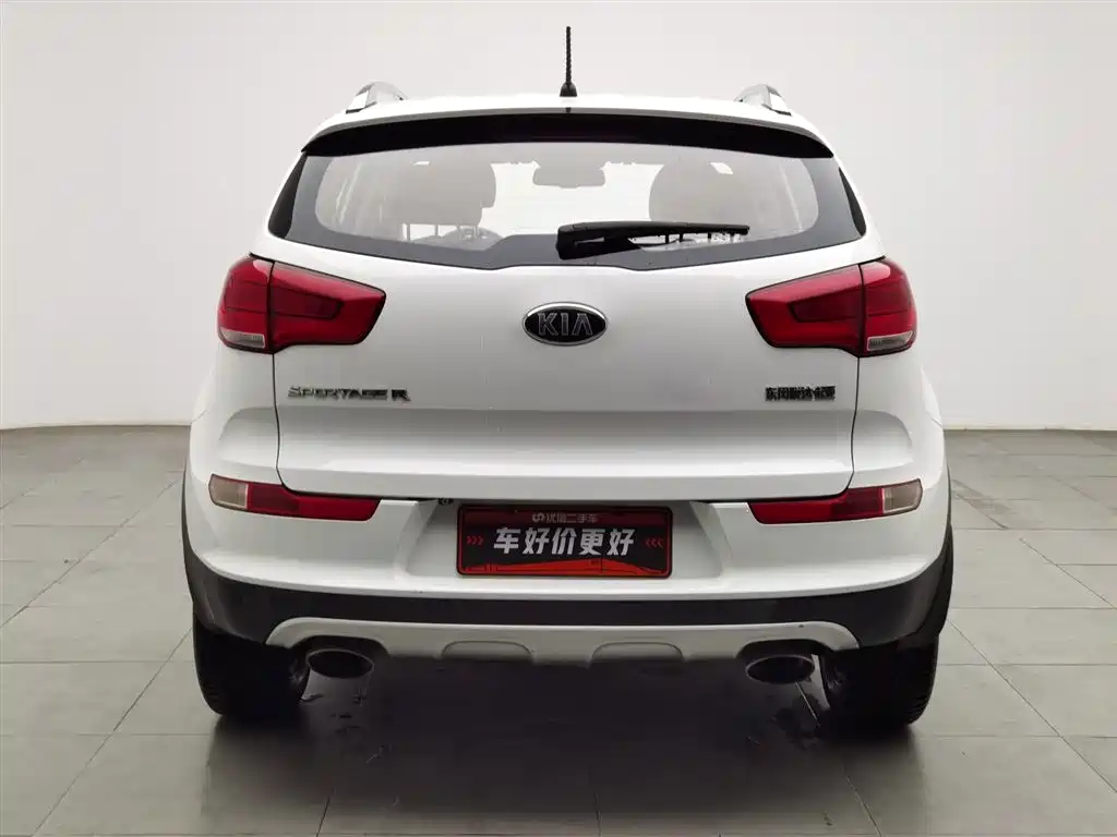Kia Sportage 2015 2.0L Automatic 2WD GLS фото 4
