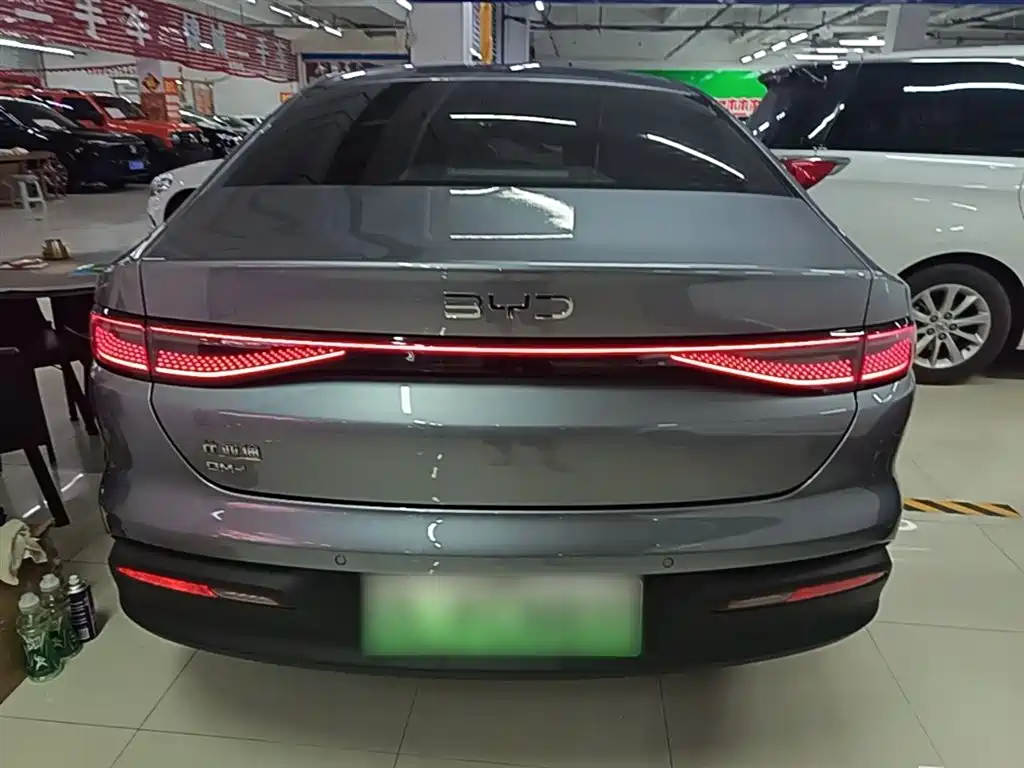 BYD Hai Bao 05 DM-i 2025 DM-i Smart Drive Edition 55KM Luxury фото 6