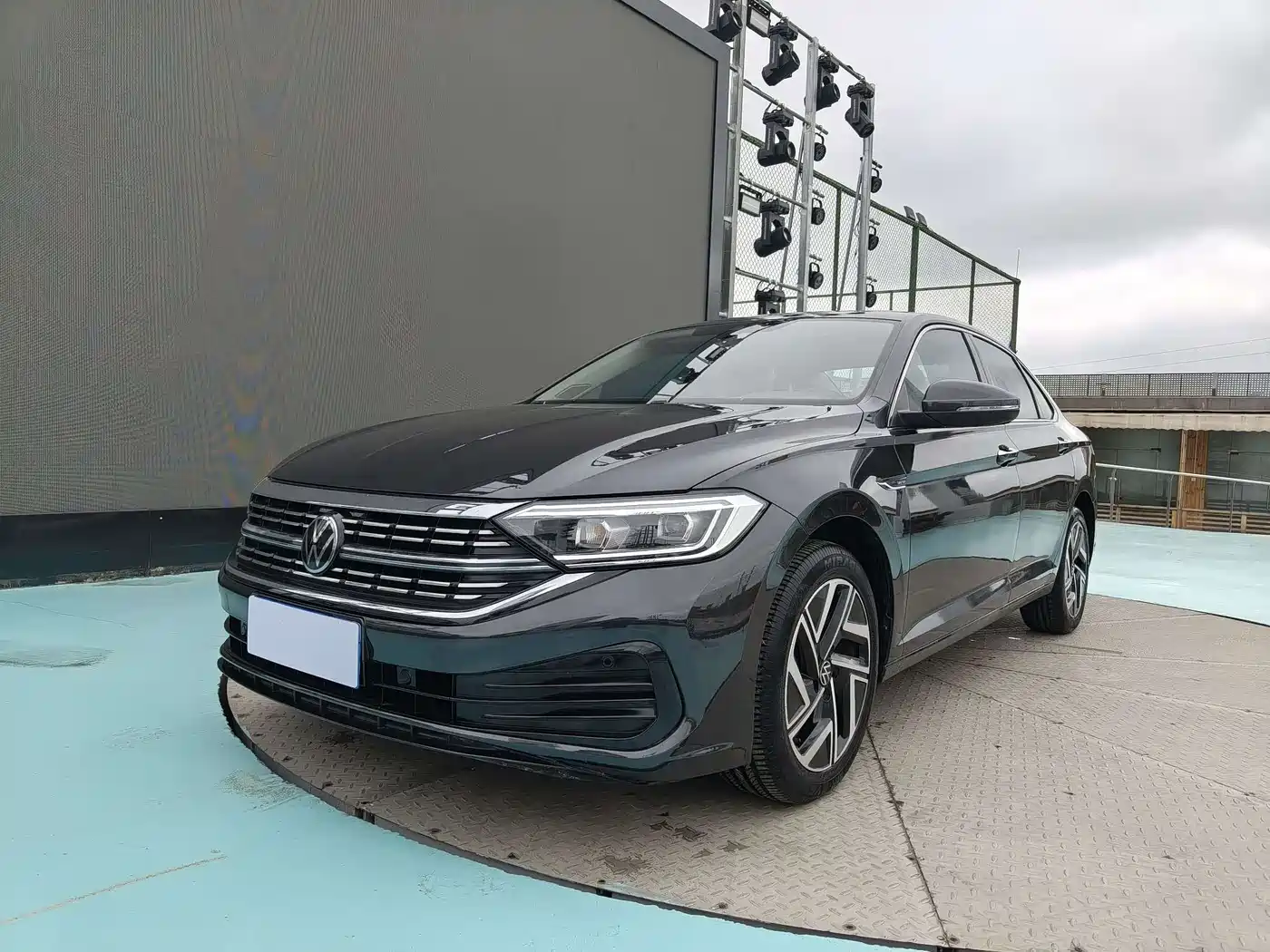 Volkswagen Sagitar 2023 Model Year 200TSI DSG Surpass Edition
