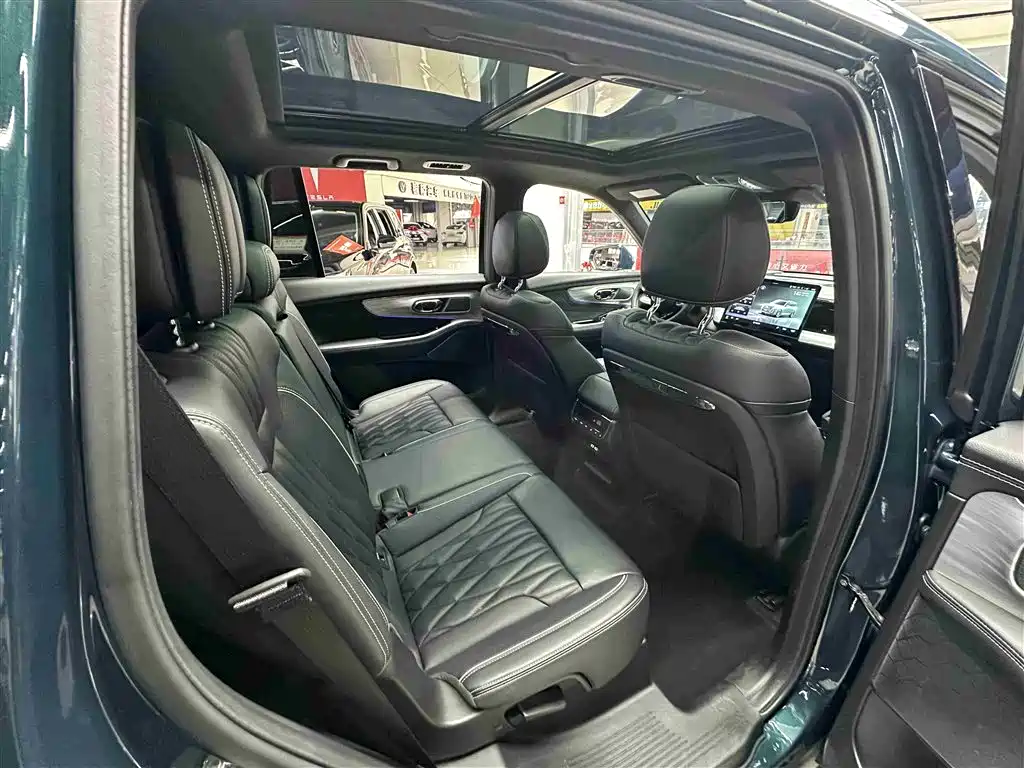 GAC Trumpchi Trumpchi GS8 2022 Pilot Series 2.0TGDI AWD Ultimate Edition (7-Seater) фото 33