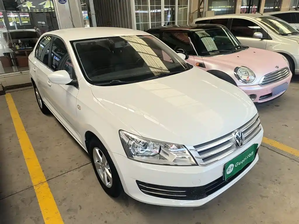 Volkswagen Santana 2015 1.4L Manual Trend Edition фото 4