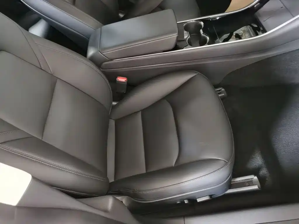 Tesla Model 3 2020 2020 Facelift Standard Range RWD Upgrade