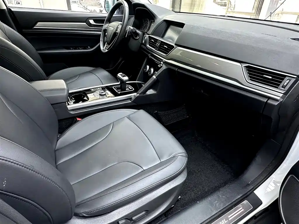 Haval H6 2018 Sport Edition 1.5T Automatic 2WD Premium China V фото 9