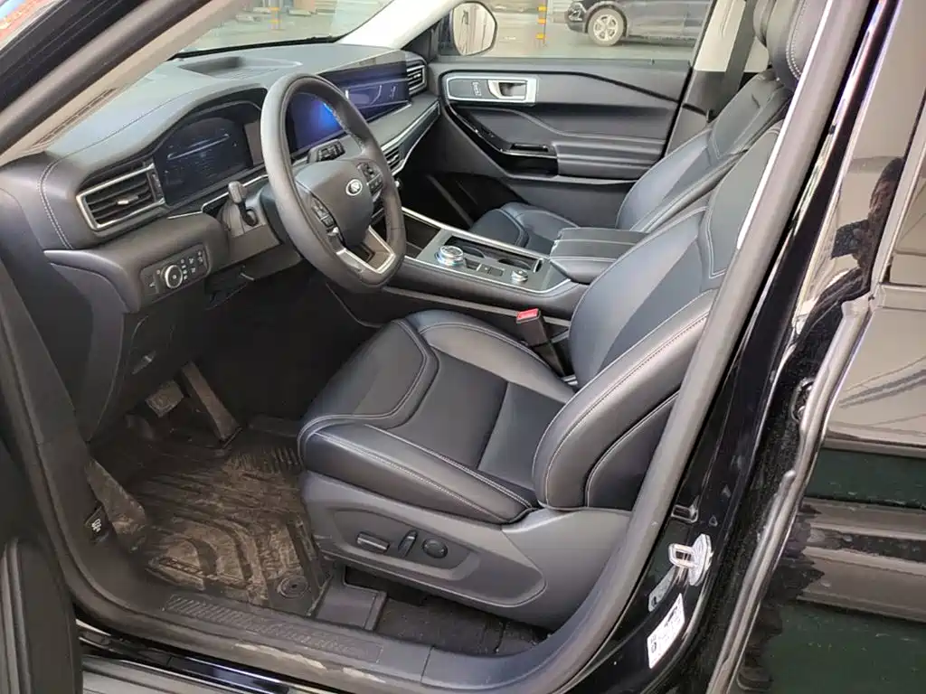Ford Explorer 2025 2025 2.3T EcoBoost 4WD Cross Country Edition 5-seater