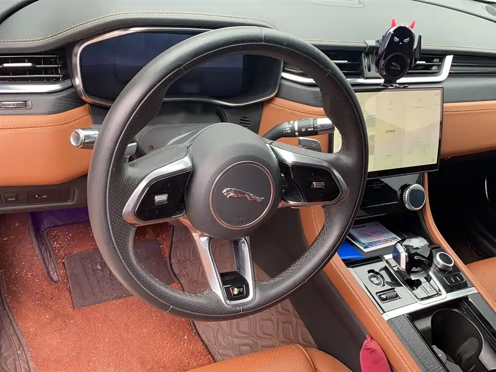 JAGUAR XFL