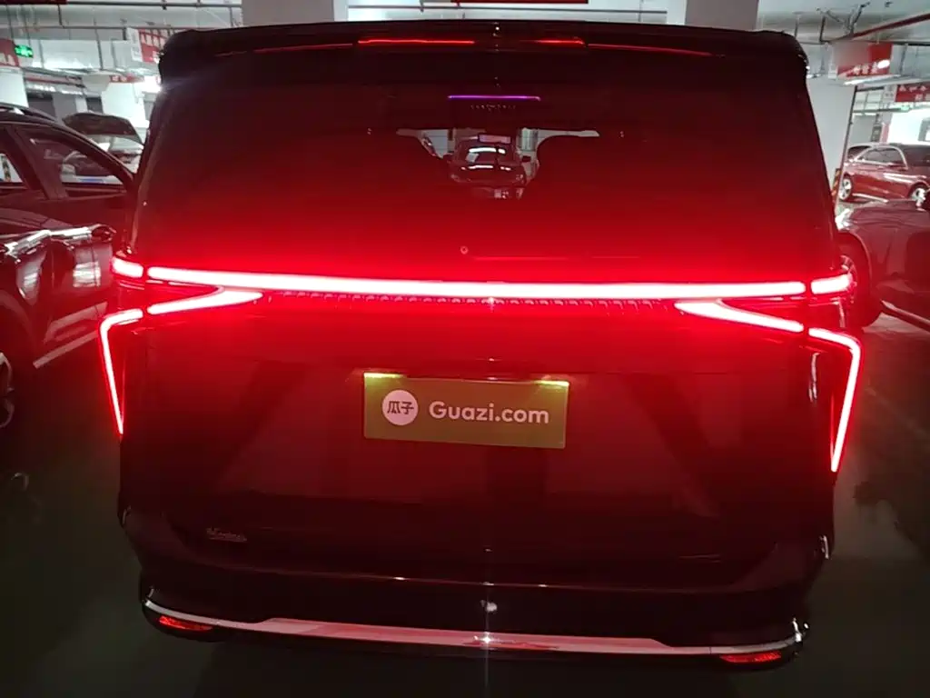 SAIC Maxus Maxus G90 2022 2022 2.0T Interstellar 7-seater