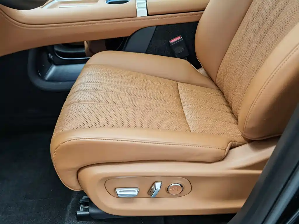 GAC Trumpchi Trumpchi Vision S9 2025 2025 1.5T Hybrid Premium