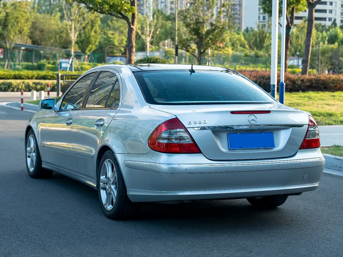 Mercedes-Benz E-Class 2007 E 280 Fashion фото 20