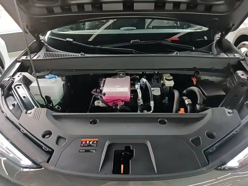 Geely Galaxy Galaxy E5 2026 2026 530km Voyager Edition