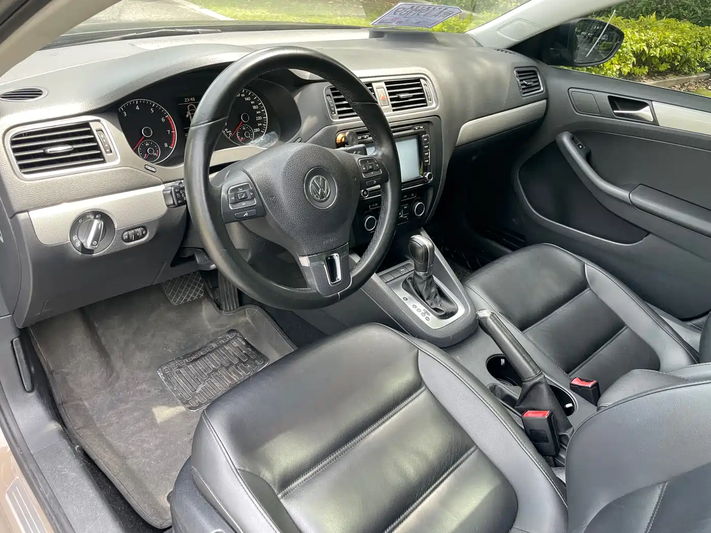 Volkswagen Sagitar 2014 1.4TSI Automatic Luxury фото 13
