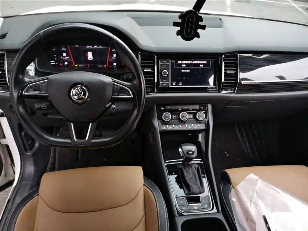 Škoda Kodiaq GT 2019 TSI330 2WD Luxury Edition China VI фото 16