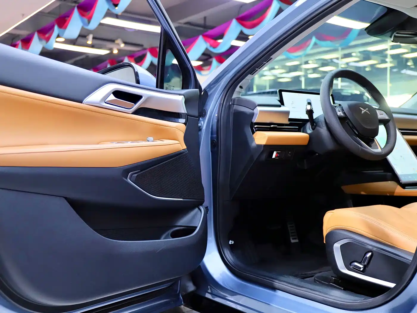 XPeng P5 2023 2022 Model 550E