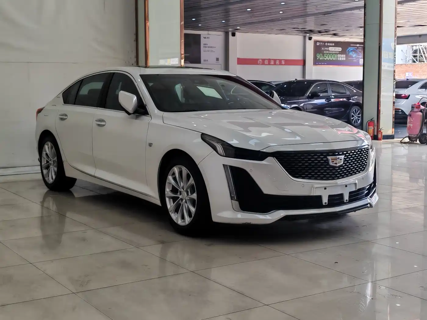 Cadillac CT5 2024 2023 28T Luxury Style (Standard Edition)