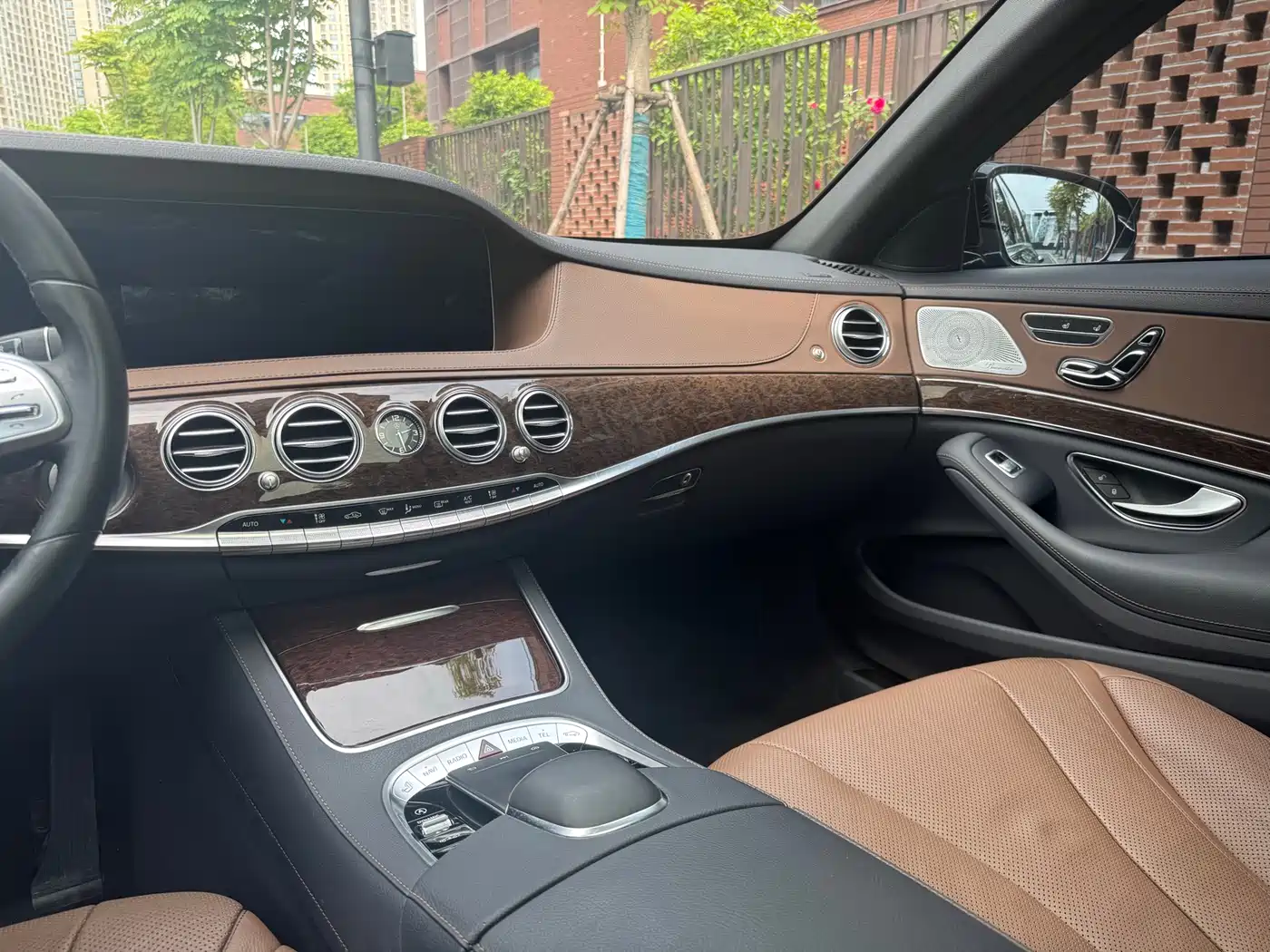 Mercedes-Benz S-Class 2019 S 320 L Ultimate Edition фото 6